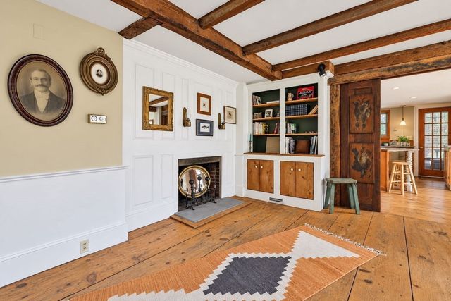 9 River Road, West Newbury, MA 01985