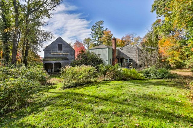 9 River Road, West Newbury, MA 01985