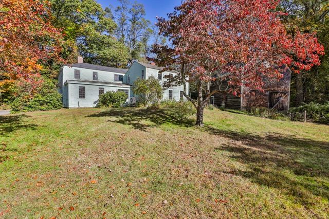 9 River Road, West Newbury, MA 01985