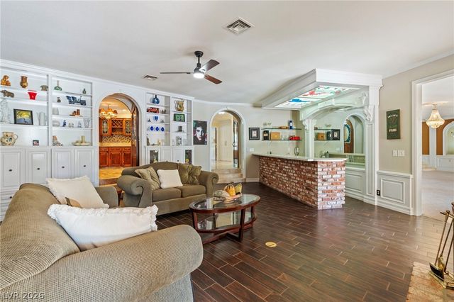 3585 Tobias Lane, Las Vegas, NV 89120