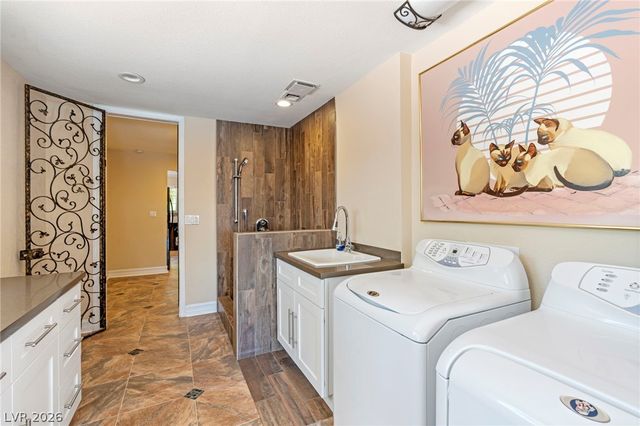 3585 Tobias Lane, Las Vegas, NV 89120