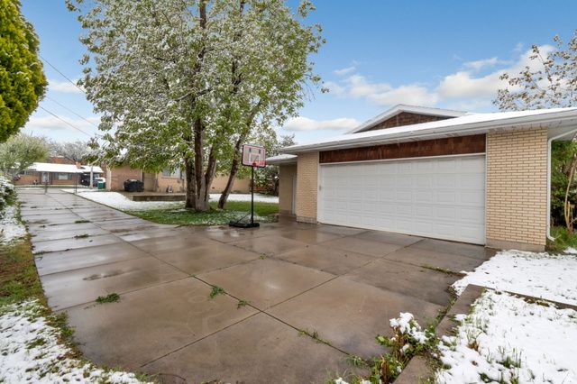 1150 S 760 W, Woods Cross, UT 84087