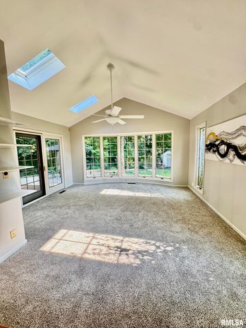 1603 W GRANDRIDGE Drive, Dunlap, IL 61525
