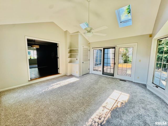 1603 W GRANDRIDGE Drive, Dunlap, IL 61525
