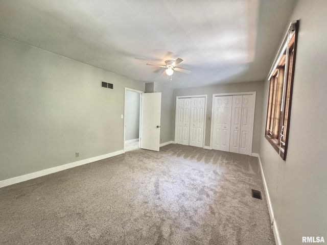 1603 W GRANDRIDGE Drive, Dunlap, IL 61525