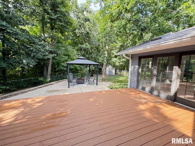 1603 W GRANDRIDGE Drive, Dunlap, IL 61525