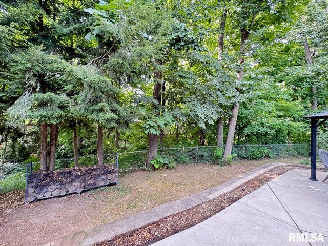1603 W GRANDRIDGE Drive, Dunlap, IL 61525