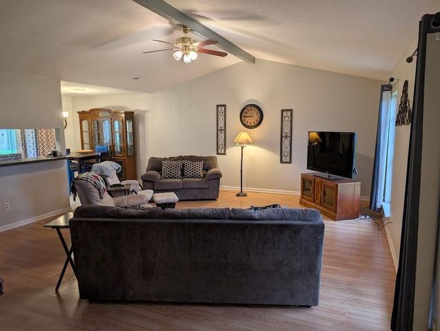 9830 Thistle Trail Drive, Houston, TX 77070