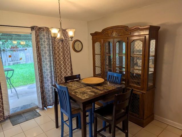 9830 Thistle Trail Drive, Houston, TX 77070