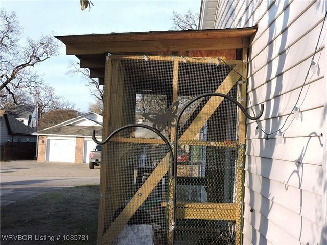 2214 S U Street, Fort Smith, AR 72901