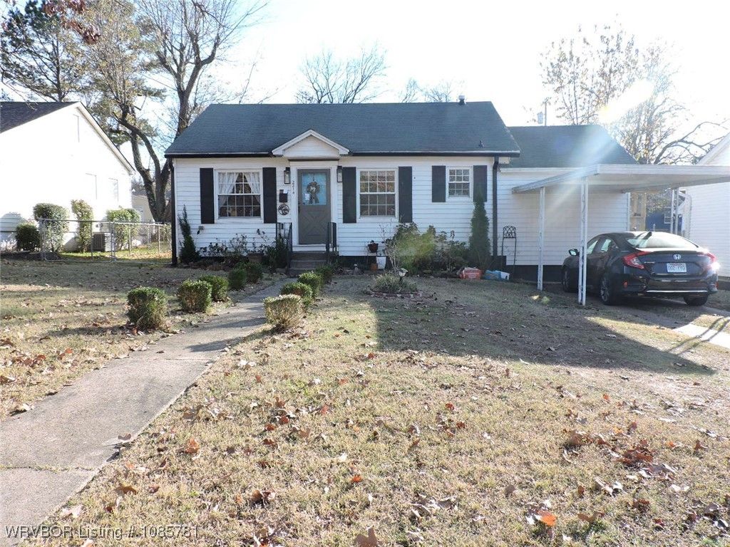 2214 S U Street, Fort Smith, AR 72901