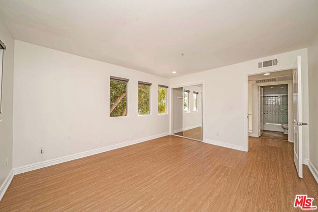 2311 Schader Drive 101, Santa Monica, CA 90404