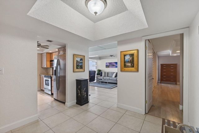 5550 N Ocean Drive 12-A, Singer Island, FL 33404