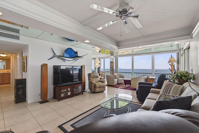 5550 N Ocean Drive 12-A, Singer Island, FL 33404