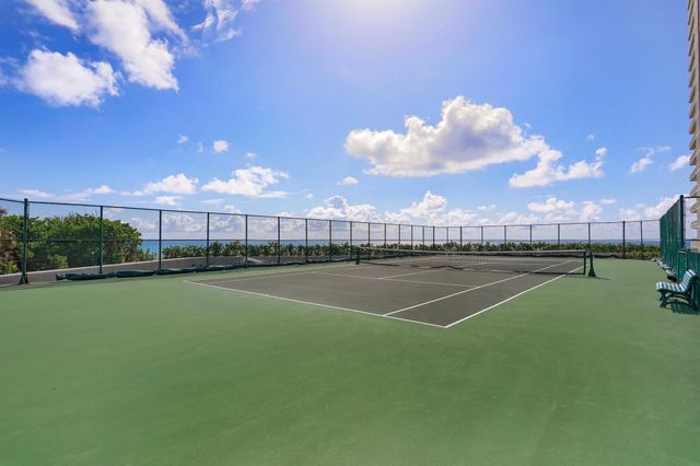 5550 N Ocean Drive 12-A, Singer Island, FL 33404