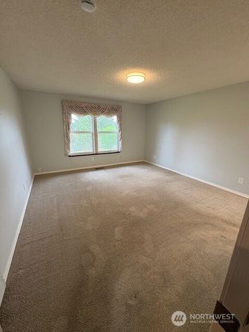 2540 Forest Ridge Drive SE, Auburn, WA 98002