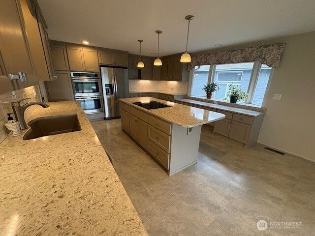 2540 Forest Ridge Drive SE, Auburn, WA 98002