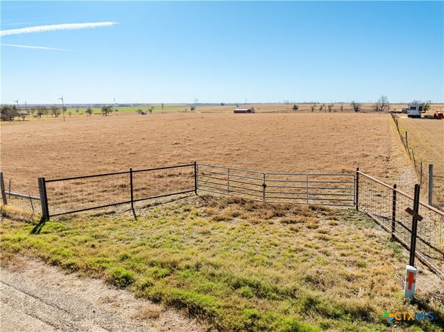 2927 County Road 302, Bartlett, TX 76511