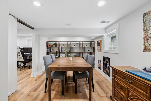 5150 N Moody Avenue, Chicago, IL 60630