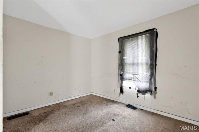 707 Ruggles Road, St Louis, MO 63135