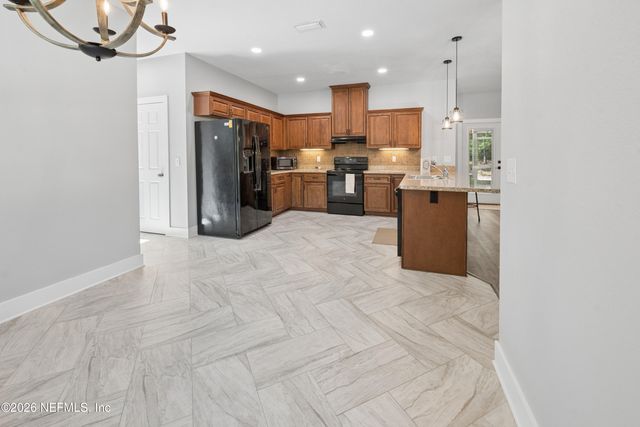 4940 DEVILS DEN Road, Keystone Heights, FL 32656