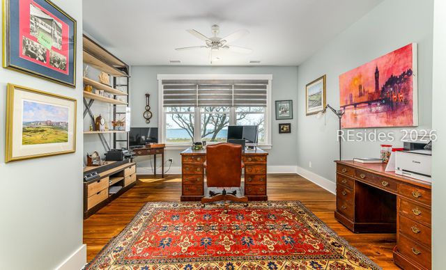 3 Wagener Pl, Hilton Head Island, SC 29928