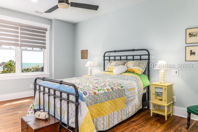 3 Wagener Pl, Hilton Head Island, SC 29928