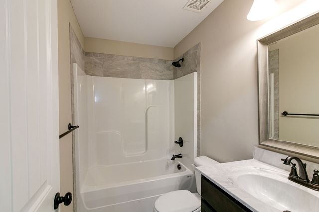 273 Elwell Rd, Clarksville, TN 37042