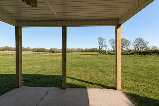 273 Elwell Rd, Clarksville, TN 37042