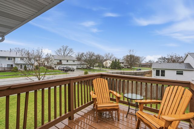 7654 W Moorefield Drive, Frankfort, IL 60423