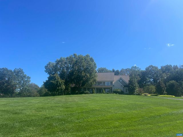 723 RETRIEVER RUN, Charlottesville, VA 22903