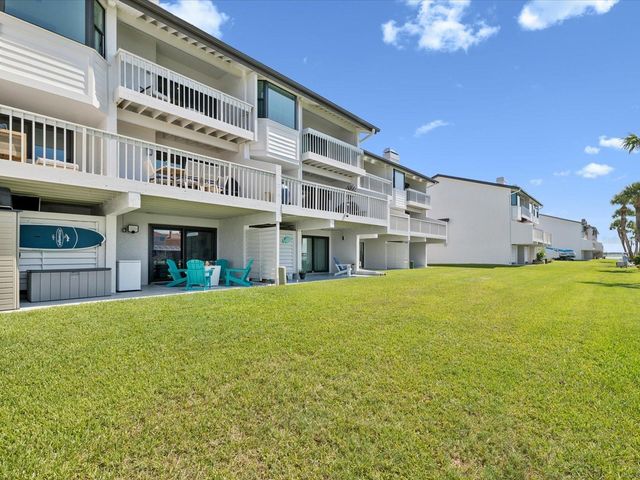 141 MARINA DEL REY COURT, Clearwater Beach, FL 33767