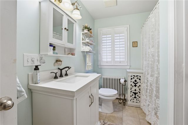 44 Desmarais Street, Cumberland, RI 02864