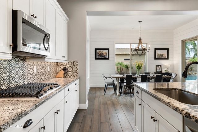 9808 W LARIAT Lane, Peoria, AZ 85383