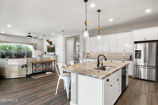 9808 W LARIAT Lane, Peoria, AZ 85383