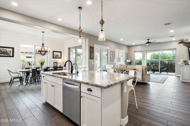 9808 W LARIAT Lane, Peoria, AZ 85383