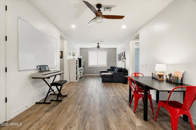 9808 W LARIAT Lane, Peoria, AZ 85383