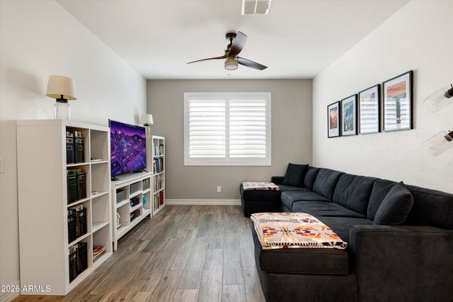 9808 W LARIAT Lane, Peoria, AZ 85383