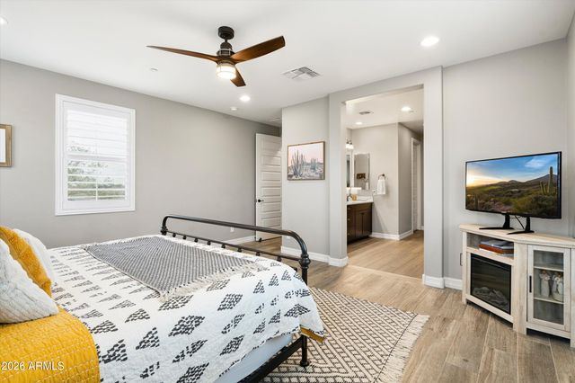 9808 W LARIAT Lane, Peoria, AZ 85383