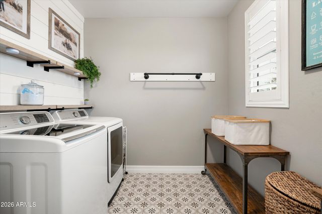 9808 W LARIAT Lane, Peoria, AZ 85383