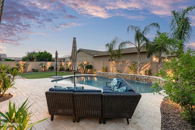 9808 W LARIAT Lane, Peoria, AZ 85383