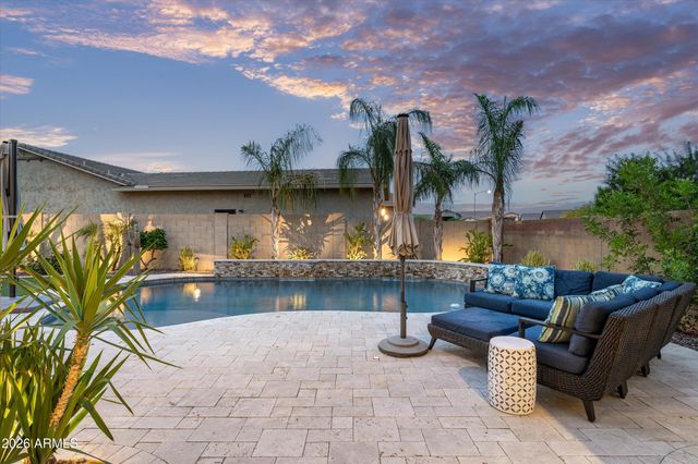 9808 W LARIAT Lane, Peoria, AZ 85383