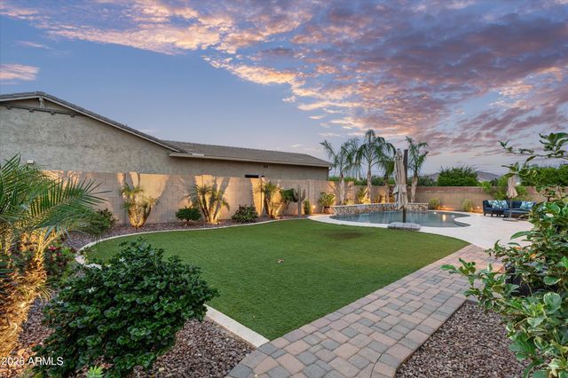 9808 W LARIAT Lane, Peoria, AZ 85383