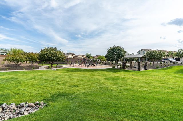 9808 W LARIAT Lane, Peoria, AZ 85383