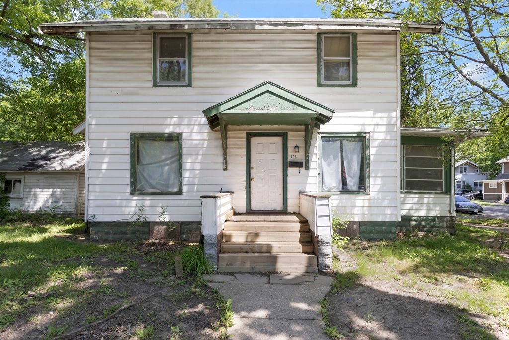 402 Royal Avenue, Rockford, IL 61101