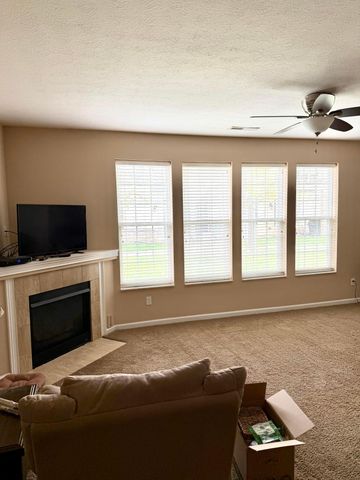 130 Lakes At Cheshire Drive, Delaware, OH 43015