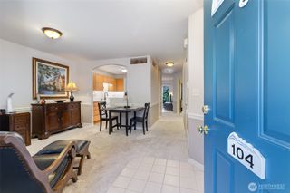 7031 196th Street SW #B104, Lynnwood, WA 98036