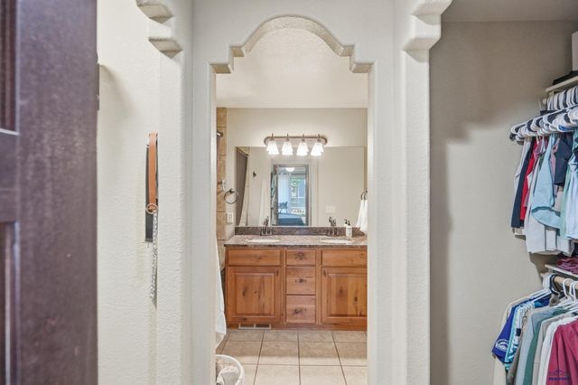 22965 MORNINGLIGHT DR, Rapid City, SD 57703