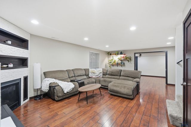 22965 MORNINGLIGHT DR, Rapid City, SD 57703