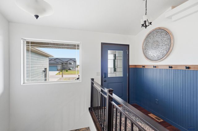 22965 MORNINGLIGHT DR, Rapid City, SD 57703
